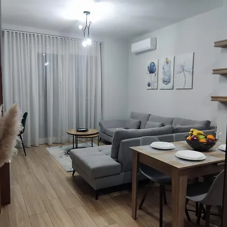 Apartment Golden View